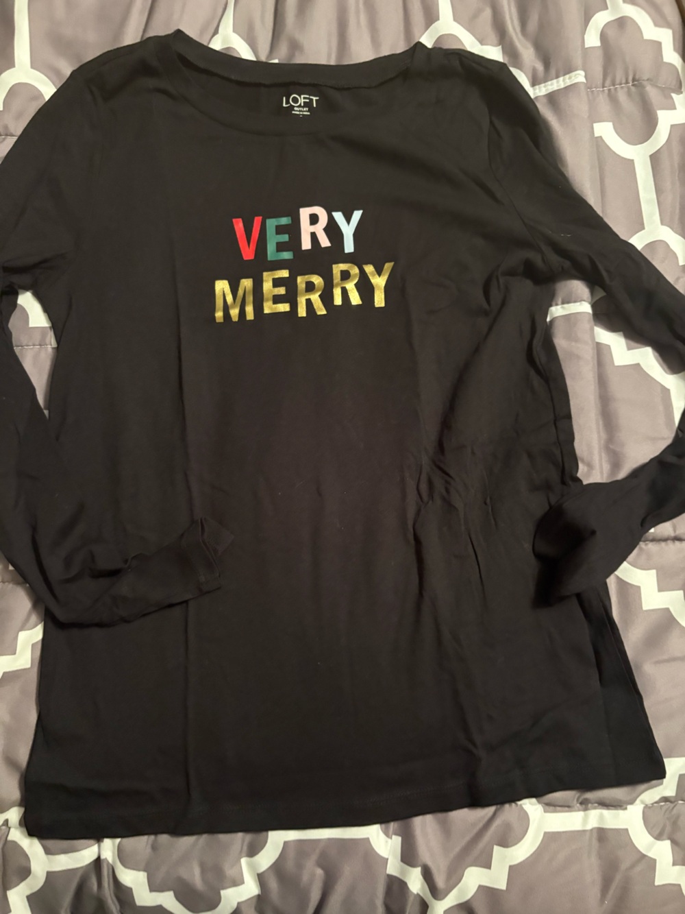 LOFT outlet women’s Black "Very Merry" Long Sleeve Tee